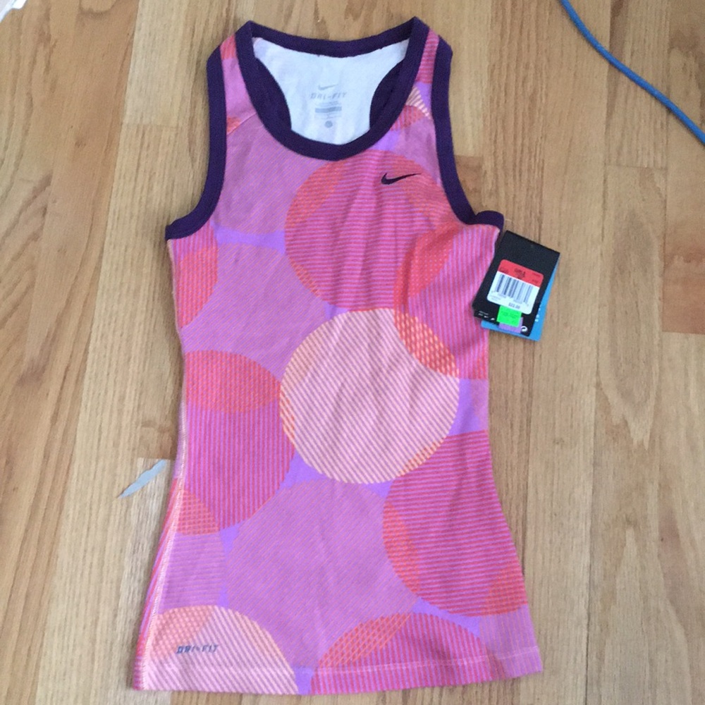Size L Nike dri-fit active shirt